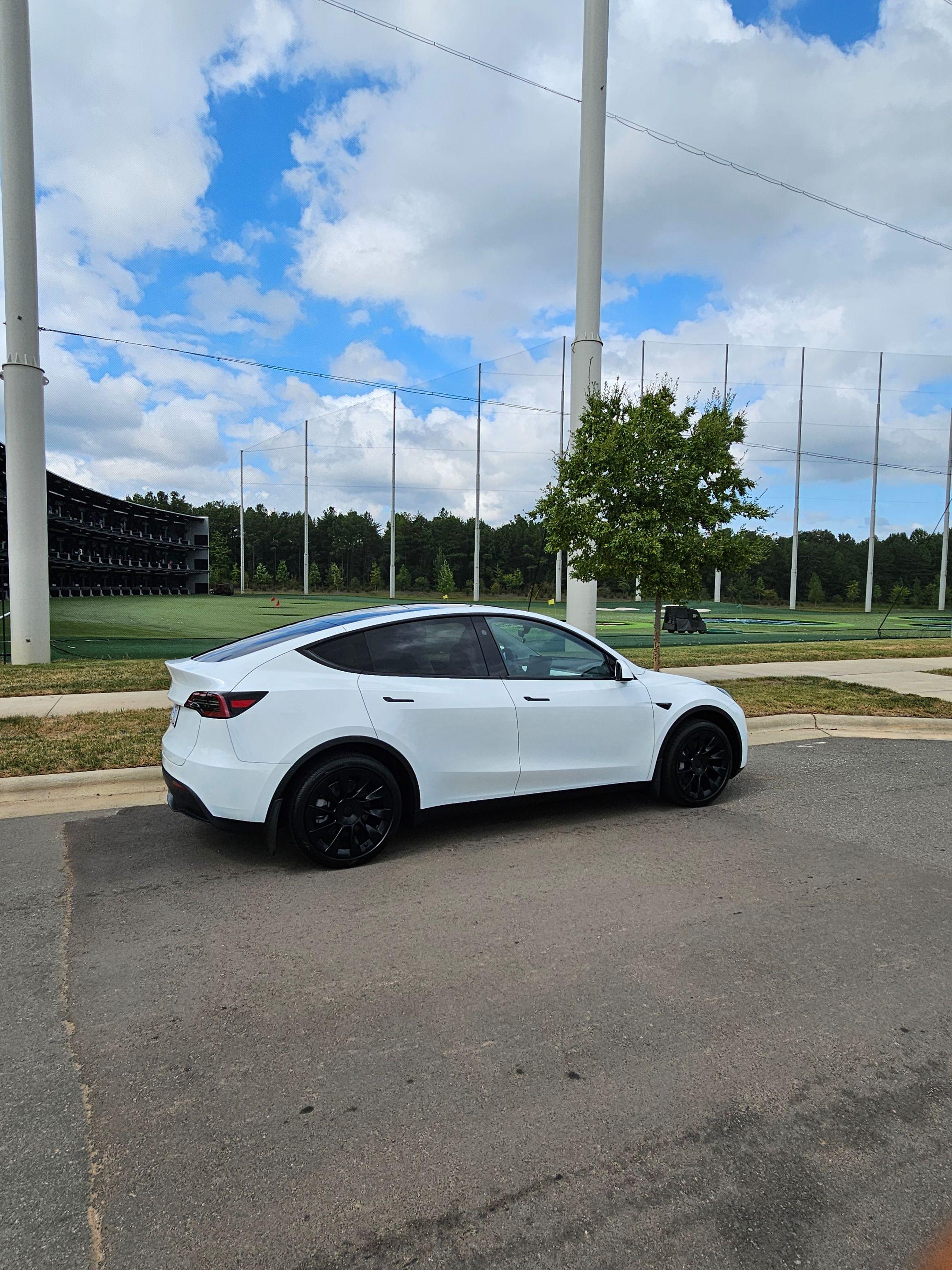 Tesla Model Y 2024 in Charlotte, NC