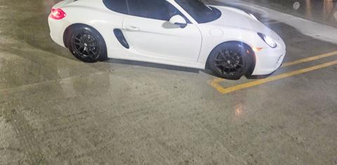 Porsche Cayman 2014