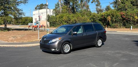 Toyota Sienna 2017