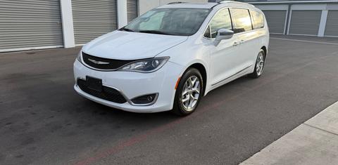 Chrysler Pacifica 2019
