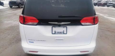 Chrysler Grand Caravan 2022