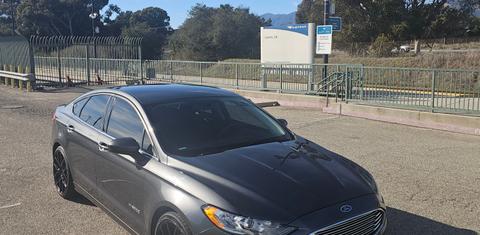Ford Fusion Hybrid 2017