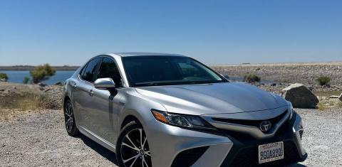 Toyota Camry Hybrid 2019