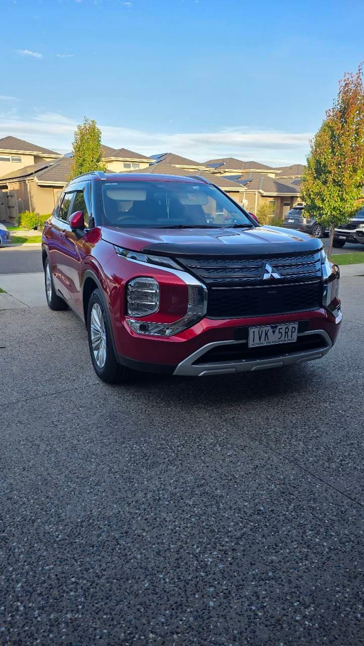Mitsubishi OUTLANDER 2021 in 