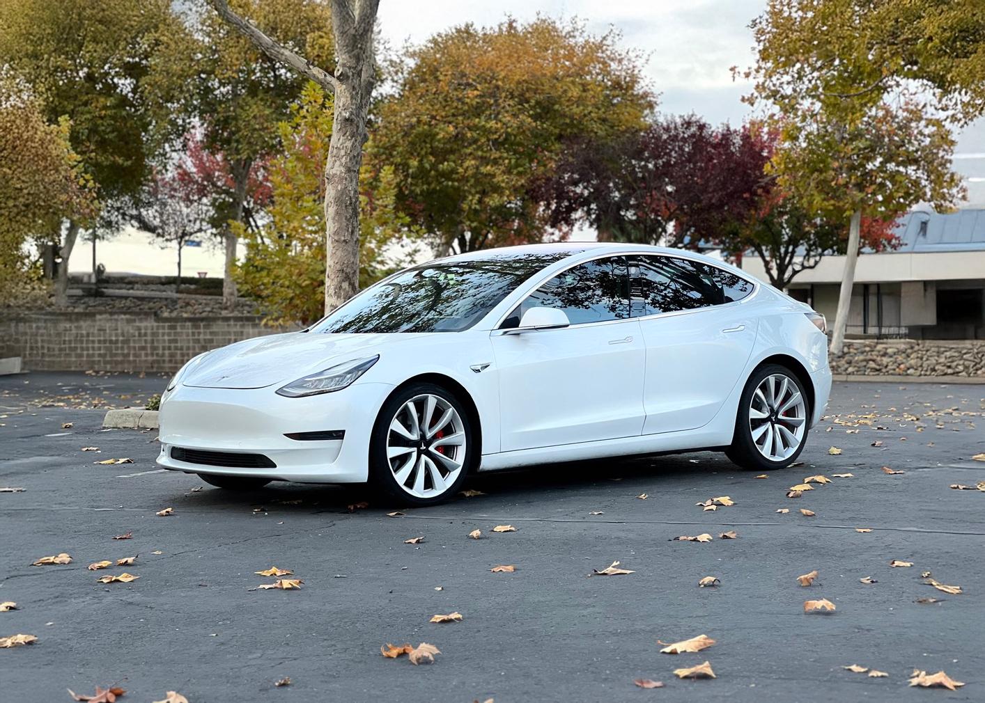 Tesla Model 3 2018 in Costa Mesa, CA