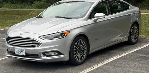Ford Fusion Hybrid 2017