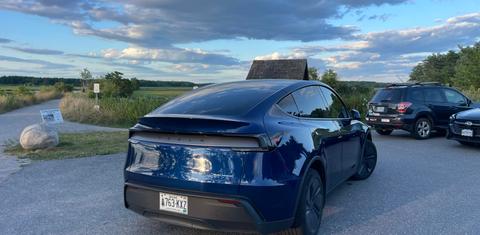 Tesla Model Y 2026