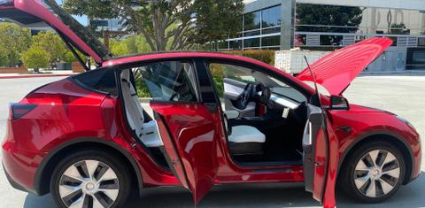 Tesla Model Y 2022