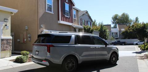 Kia Carnival Hybrid 2026