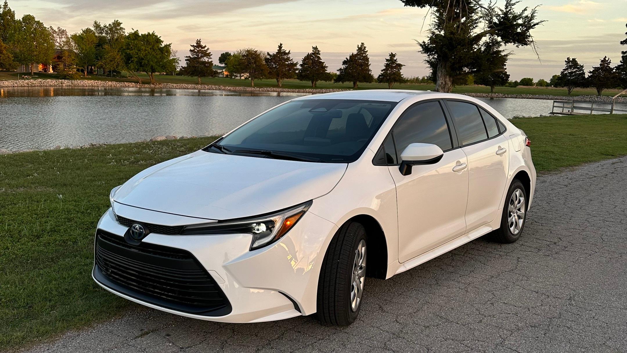 Toyota Corolla Hybrid 2023 in Oklahoma City, OK