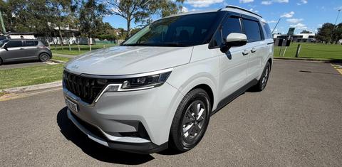 Kia CARNIVAL 2023