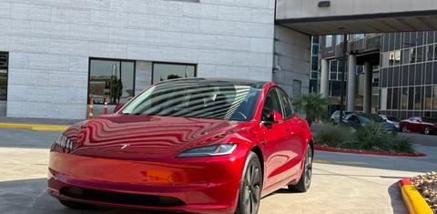 Tesla Model 3 2024