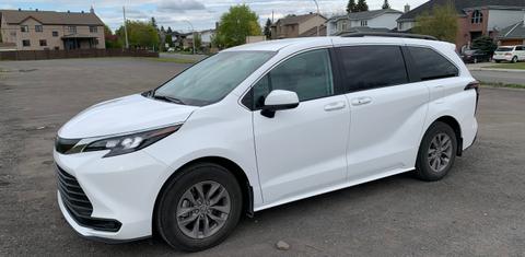 Toyota Sienna 2024