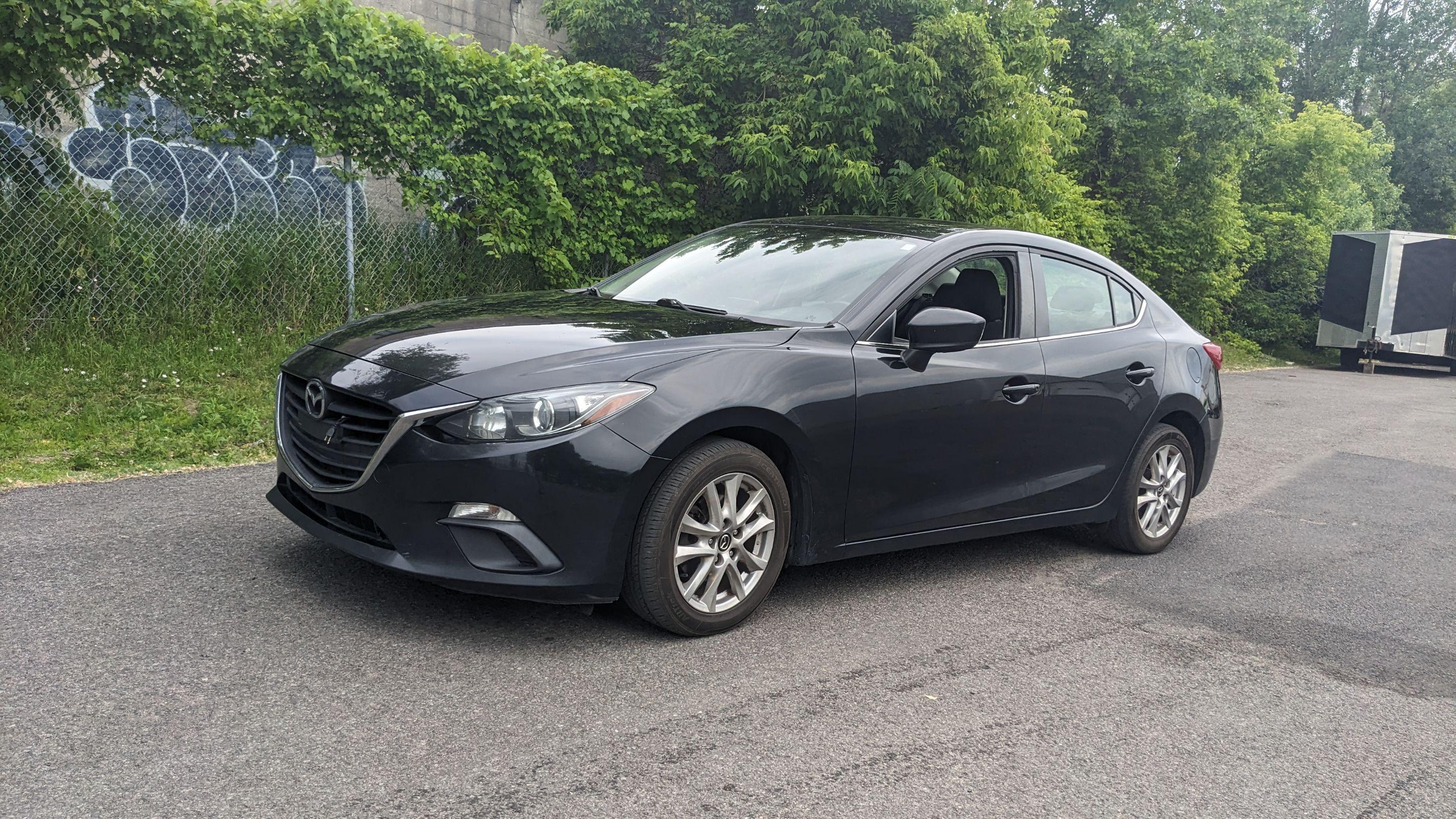 Mazda Mazda3 2015 à 