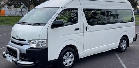 Toyota HIACE 2016
