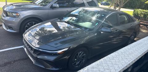 Hyundai Elantra 2024