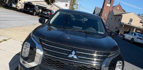 Mitsubishi Outlander 2023
