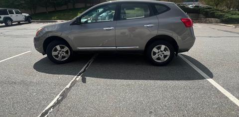 Nissan Rogue Select 2014