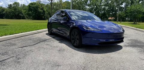 Tesla Model 3 2025