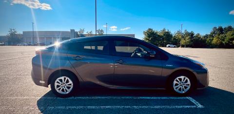 Toyota Prius 2017
