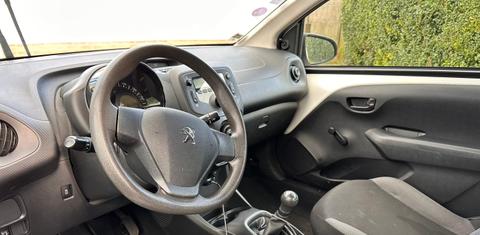 Peugeot 108 2015