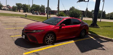 Toyota Camry Hybrid 2022