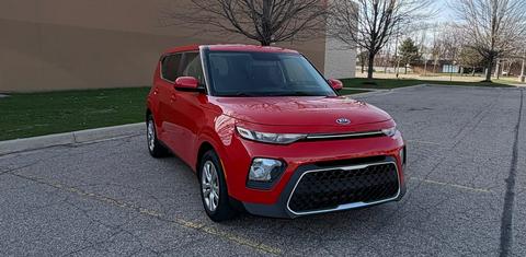 2020 Kia Soul Red