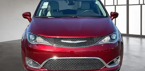 Chrysler Pacifica 2017