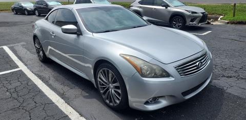INFINITI G37 2011