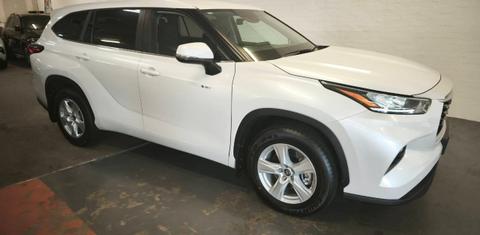 Toyota KLUGER 2026