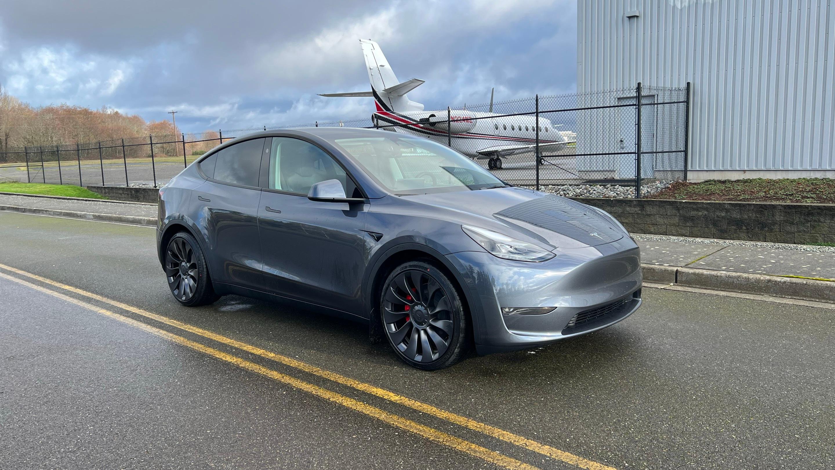 Tesla Model Y 2023 in Mukilteo, WA