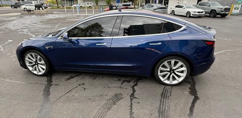 Tesla Model 3 2018