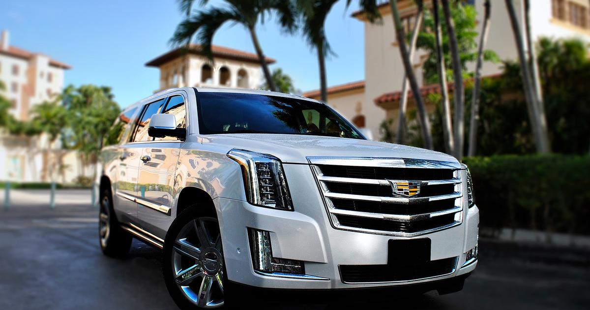 Cadillac Escalade ESV 2017 rental in Orlando, FL by Everett L. Turo