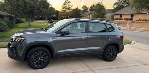 Volkswagen Taos 2024