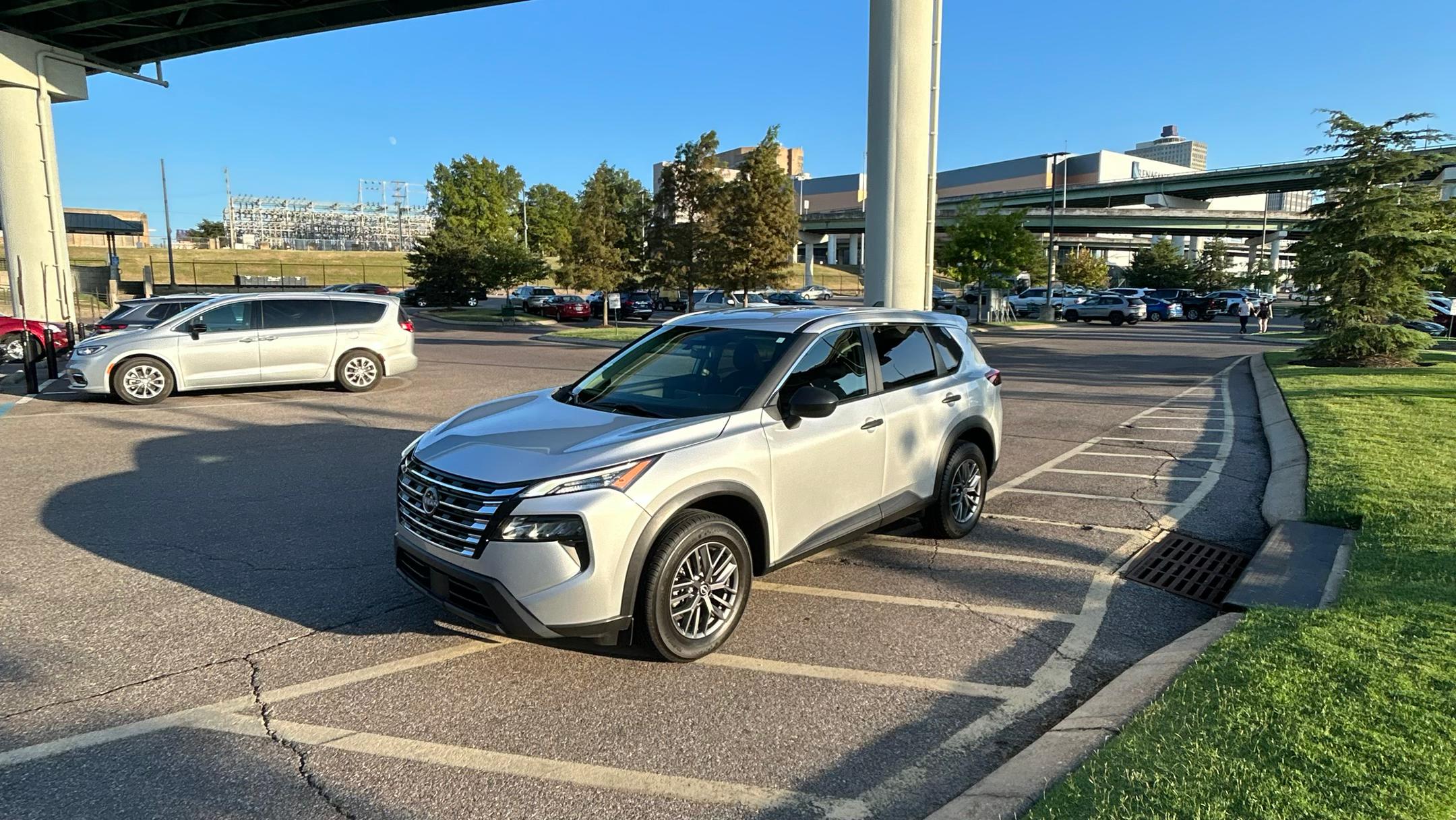 Nissan Rogue 2024 in Memphis, TN