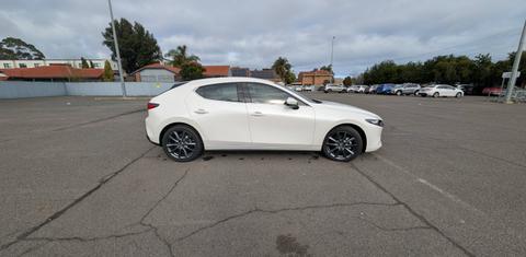 Mazda MAZDA3 2024