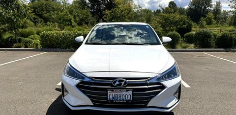 Hyundai Elantra 2020