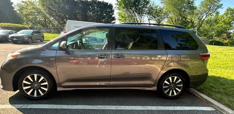 Toyota Sienna 2020