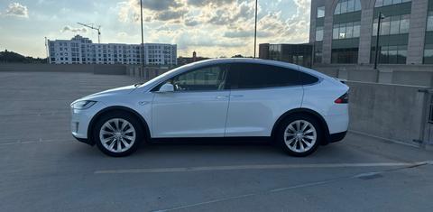 Tesla Model X 2016