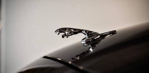 Jaguar F-PACE 2017