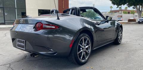 Mazda MX-5 Miata 2021