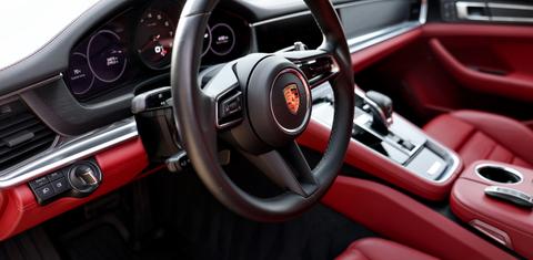Porsche Panamera 2023