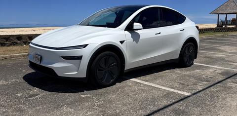 Tesla Model Y 2026
