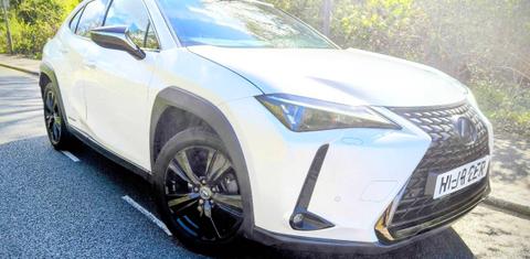 Lexus UX 250h 2021