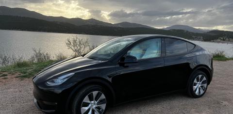 Tesla Model Y 2022