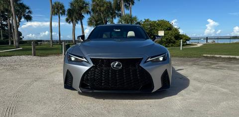 Lexus IS 2021