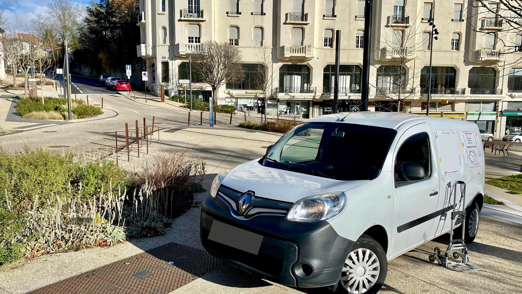 Renault KANGOO EXPRESS II 2016 à Clermont-Ferrand