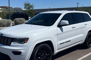 Jeep Grand Cherokee car