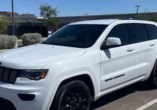 Jeep Grand Cherokee car