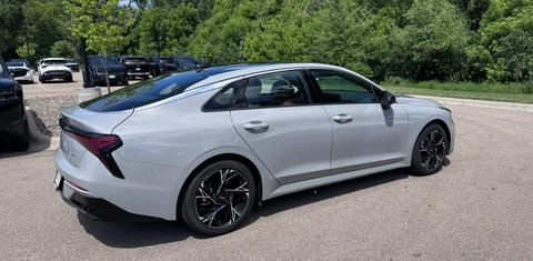 Kia K5 2025